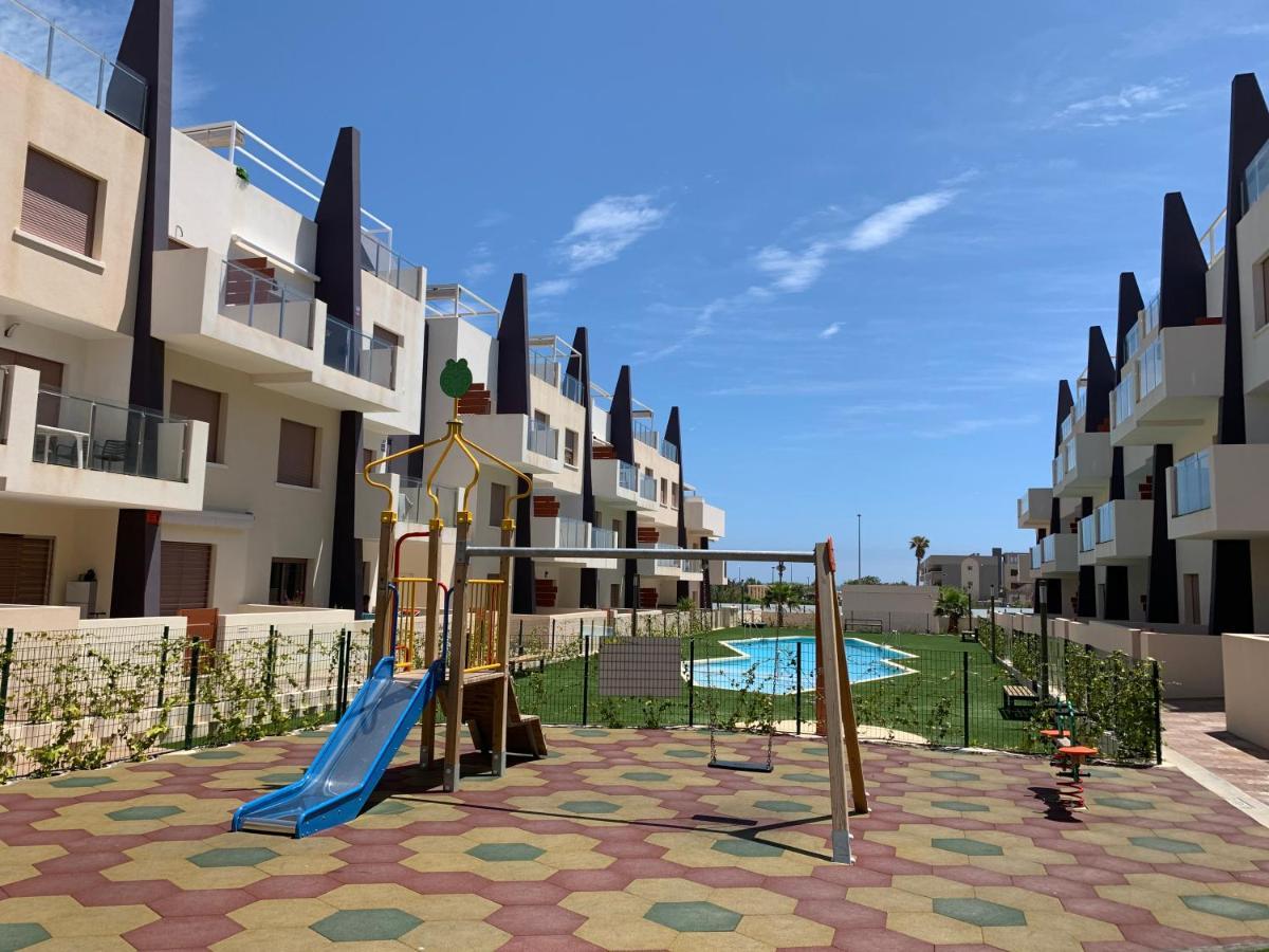 Bianca Beach 212 - Cosy Flat 250M From Mil Palmeras Beach Torre de la Horadada المظهر الخارجي الصورة